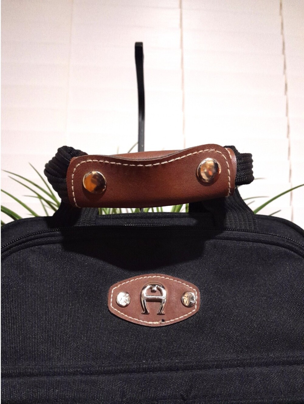 vintage Etienne Aigner canvas leather tote travel bag